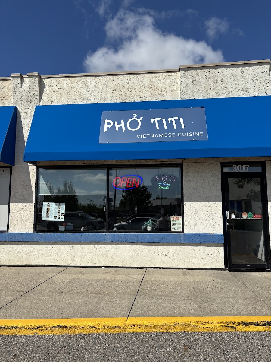 Pho Titi